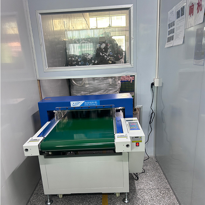 安全防线再升级 | 寮步XXX玩具厂启用连新牌检针机